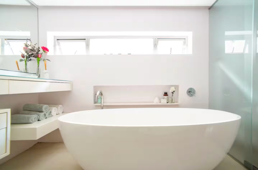 2 Bedroom Property for Sale in Vredehoek Western Cape